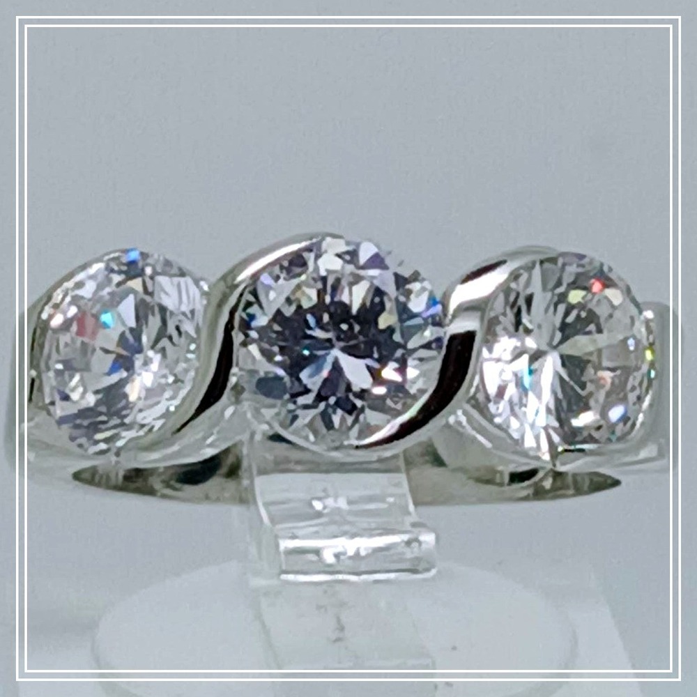 Vintage 3CT 3-Stone Simulated Diamond CZ Engagement Wedding Band‎ Ring Size 10